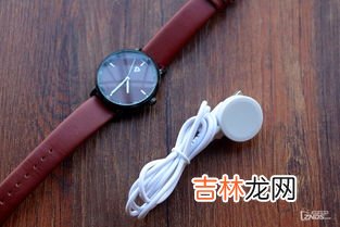 智能手表磁吸式充电怎么充,华为的智能手表怎么充电