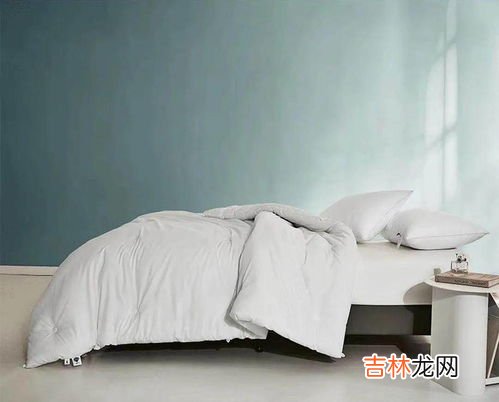 羽绒被可以晒太阳吗,羽绒被能晒太阳吗