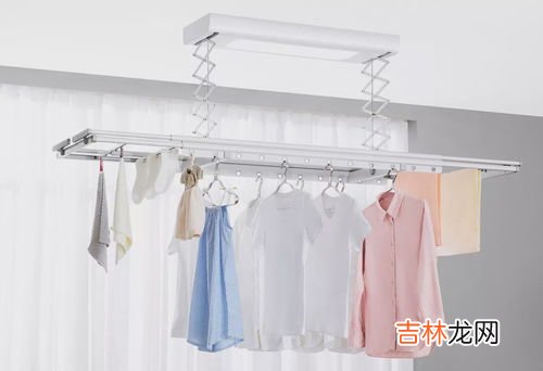 酒店晾衣服速干妙招,【生活妙招】干的臭衣服？六大速干新式晒衣法