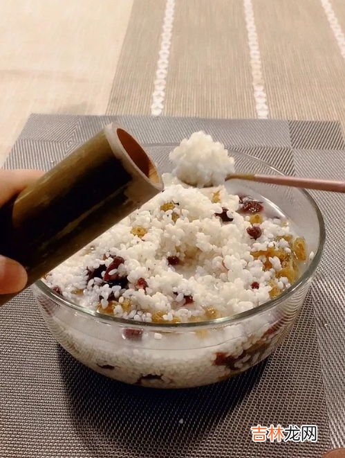 竹筒粽子怎么取出来,竹筒粽子的做法