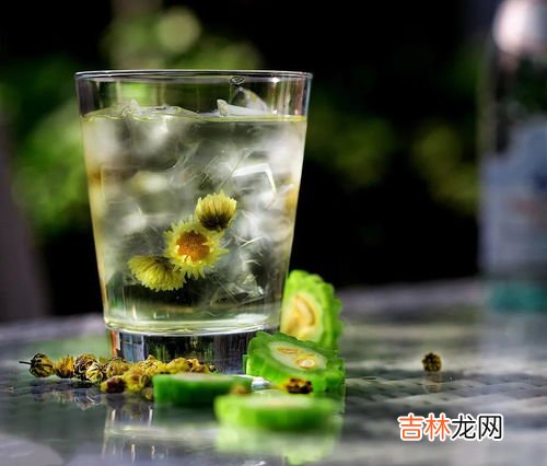 苦瓜片泡水喝的功效,苦瓜泡水喝的好处有什么?