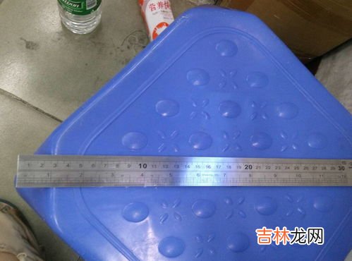 测量操场用什么尺子,测量操场的长度应该用什么测量工具?