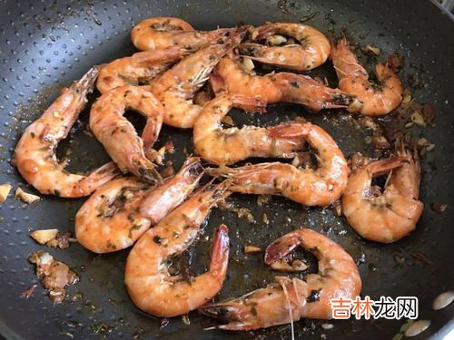 虾不能和什么一起食用,虾不能和什么一起吃 虾和7种食物不能一起吃