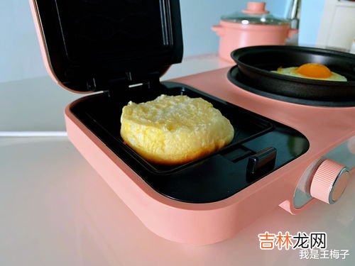 三明治炉怎么清洗,电饼铛灯亮,但上下两面不加热什么原因?