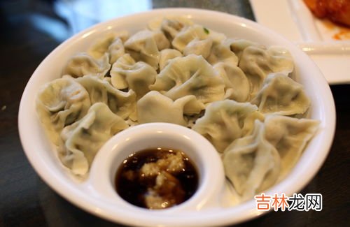 吃饺子蘸什么醋,饺子用什么醋?