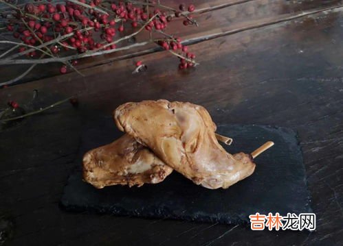 兔肉可以和胡萝卜一起吃吗,兔肉不能和什么一起吃？