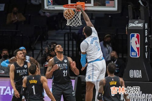 篮板是什么意思,明星篮球高手小游戏中篮板是什么意思？