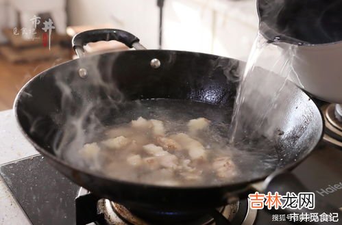 怎样煮羊肉汤更鲜更白去腥,煮羊汤去膻味，用什么方法好？
