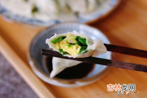 韭菜鸡蛋馅饺子放蚝油生抽吗,韭菜鸡蛋馅饺子放蚝油生抽吗