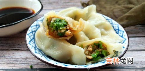 韭菜鸡蛋馅饺子放蚝油生抽吗,韭菜鸡蛋馅饺子放蚝油生抽吗