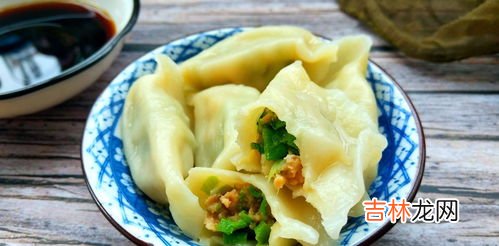 韭菜鸡蛋馅饺子放蚝油生抽吗,韭菜鸡蛋馅饺子放蚝油生抽吗