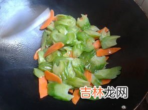 牛肉和苦瓜能一起吃吗,苦瓜炖牛肉怎么做