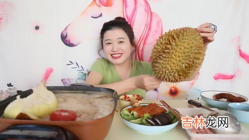 榴莲可以和酸奶一起吃吗,喝酸奶能不能吃榴莲