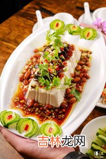 芒果可以和皮蛋一起吃,皮蛋不宜与什么食物同食？