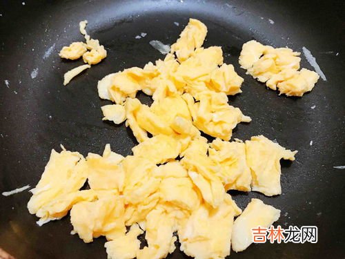 韭菜虾仁炒蛋教程,韭菜虾仁蛋的家常做法？