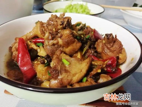 绿豆和鸭肉可以一起吃吗,绿豆芽和鸭肉一起吃能中毒吗