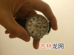 换手表电池100块钱贵吗,手表换电池多少钱？