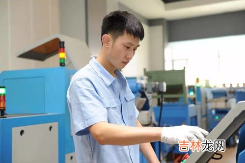 钳工是做什么的,钳工是做什么的啊??