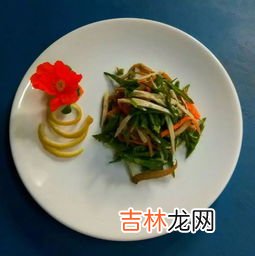 热饭热菜可以直接放冰箱吗,热菜可以直接放进冰箱吗？