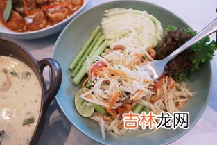 鸡肉可以和豆腐一起吃吗,鸡肉跟豆腐能一起吃吗