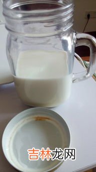 玻璃杯表面怎么洗也洗不干净,玻璃水杯如何洗干净不留水垢 玻璃水杯怎么洗干净不留水垢