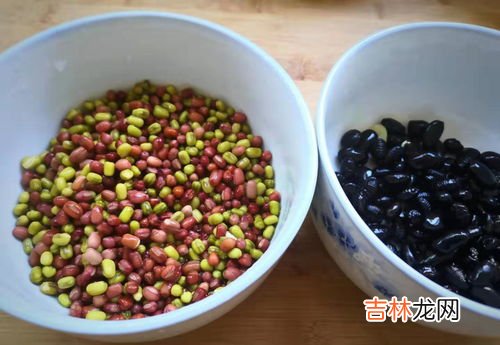 绿豆红豆黑豆可以一起吗,黄豆,黑豆,红豆,绿豆能一起吃吗