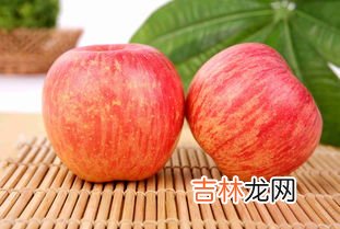 苹果桃子可以一起榨汁吗,苹果可以和桃一起打果汁么