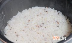 三色糙米煮饭需要提前泡吗,三色糙米要泡多久才能煮饭?