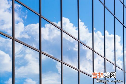 玻璃是用什么材料制成的,玻璃是用什么材料制成的