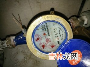 水表5位全黑00090是多少吨数,5位数水表,全是黑色数字,最后一位代表1吨还是0.1吨?