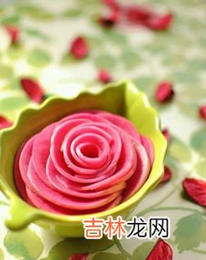 玫瑰花能用沸水煮吗,玫瑰花茶能泡几次水