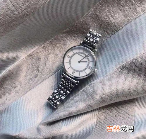 新买的阿玛尼手表怎么不走,阿玛尼手表停了怎么办