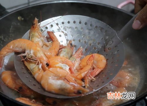 冻虾尾要不要焯水,超市买的冷冻龙虾尾怎么处理