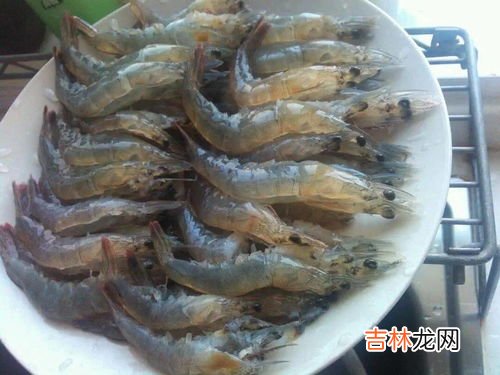 冻虾尾要不要焯水,超市买的冷冻龙虾尾怎么处理