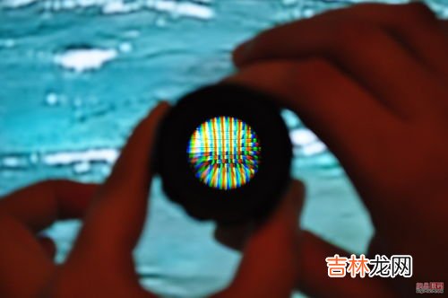 黄色是什么颜色组成的,黄色是什么颜色调成的