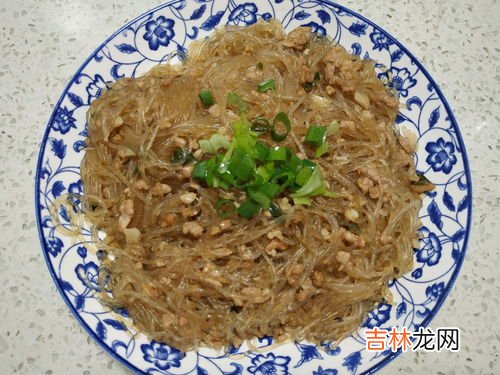 怎么防止炒粉丝成团,粉丝怎么炒才能不粘锅也不结坨呢?
