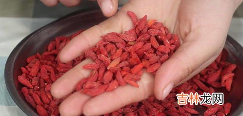 紫薯可以跟鸡蛋一起吃吗,紫薯和鸡蛋能一块煮吗