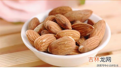 桃仁怎么处理后才能吃,桃仁有毒怎么吃去毒