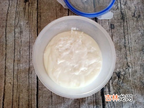 纯牛奶放冰箱冷藏拿出来能喝吗,冷藏的鲜牛奶可以直接喝吗