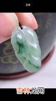 冰胶翡翠是什么意思,翡翠起胶和冰透哪个贵?