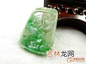 冰胶翡翠是什么意思,翡翠起胶和冰透哪个贵?