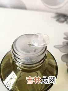 红玫瑰纯露的功效,玫瑰纯露的作用