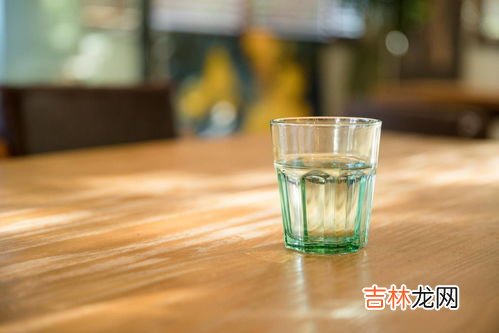 钙铁锌口服液什么时候吃最好,钙铁锌应该在什么时候吃吸收的最好