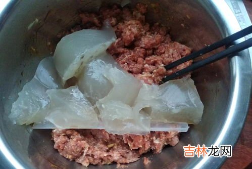 肉馅水放多了怎么补救,饺子馅水多了怎么办?