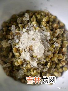熬绿豆汤可以放冰糖一起熬吗,夏天煮绿豆汤用加冰糖吗