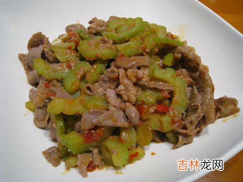 苦瓜不可以和什么同时吃,苦瓜和什么相克