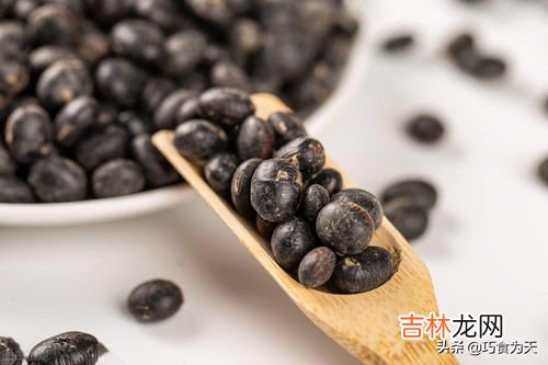 红小豆和黑豆能一起吃吗,请问黑豆、黄豆、红小豆、绿豆能在一起煮着吃吗?