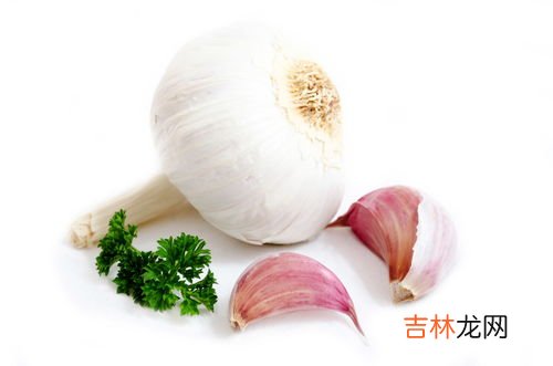 塑料盖有大蒜味怎么去除,如何去除塑料餐盒里的蒜味