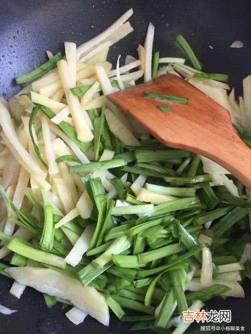 韭菜和土豆能一起吃吗,土豆和韭菜能一起吃吗