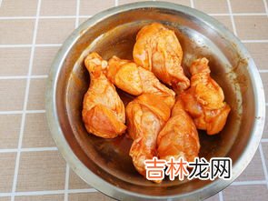 炸鸡放冰箱里5天了还能吃吗,冰箱里冻了几天的汉堡和炸鸡腿还能吃嘛